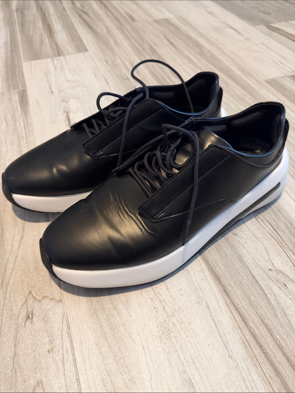 Wolf & Shepard SuperCrossover Black Shoes Size 10